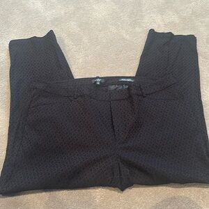 Women’s ankle pants